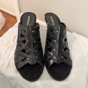 AEROSOLES Black Heeled Sandals